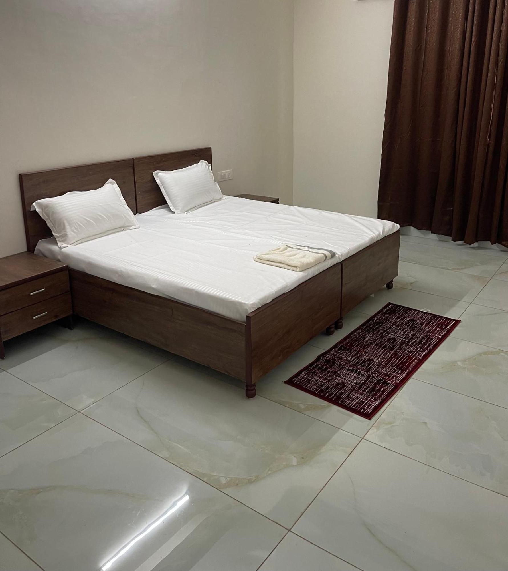 Hotel Shrinath Residency Greater Noida Exterior foto